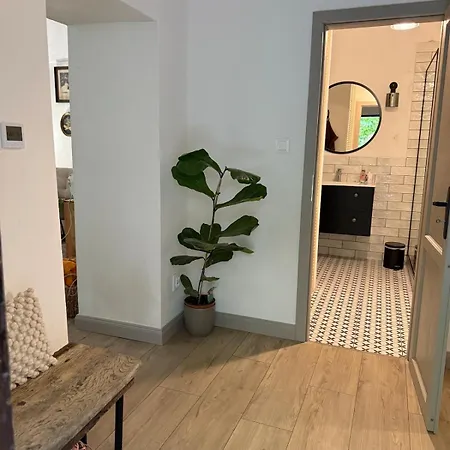 Location In The Centre Of Old Town 아파트 *