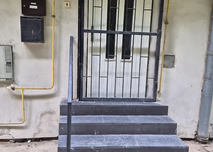 Location In The Centre Of Old Town Apartment